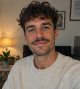 Léo B.